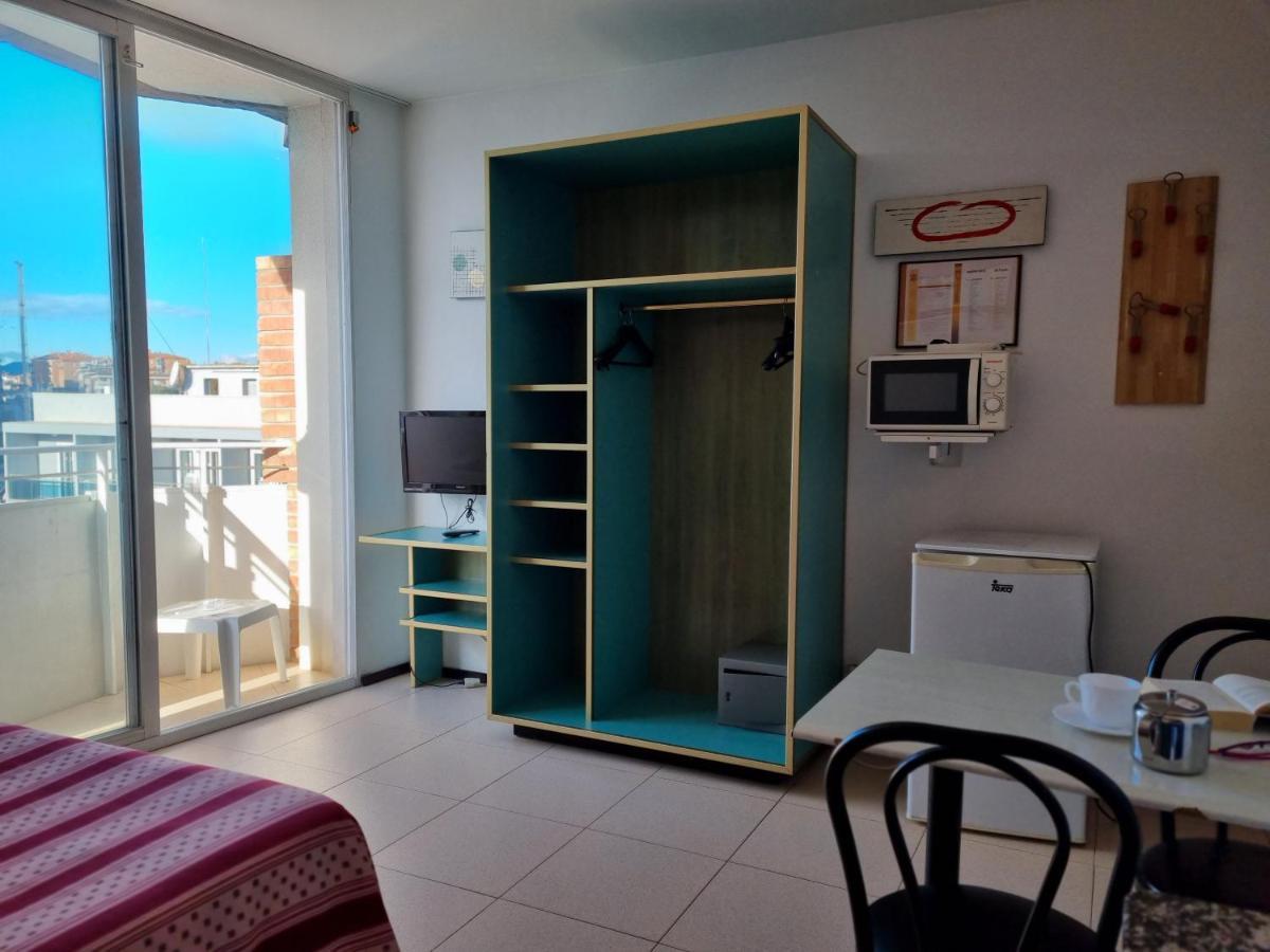 Apartments Lloret Sun Lloret de Mar Exteriör bild